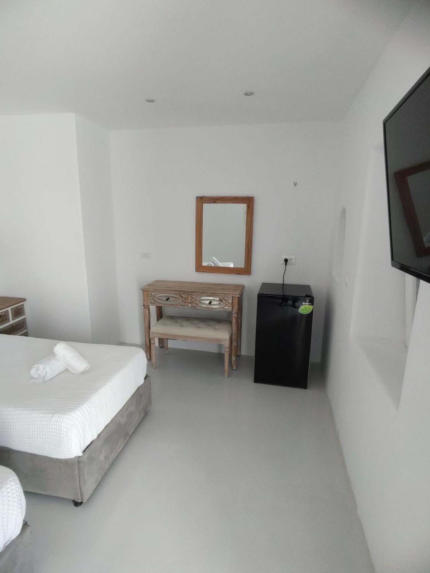 Hotel Ftelia Breeze Klouvas Exterior foto
